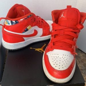 Jordan 1 Mid SE (PS)